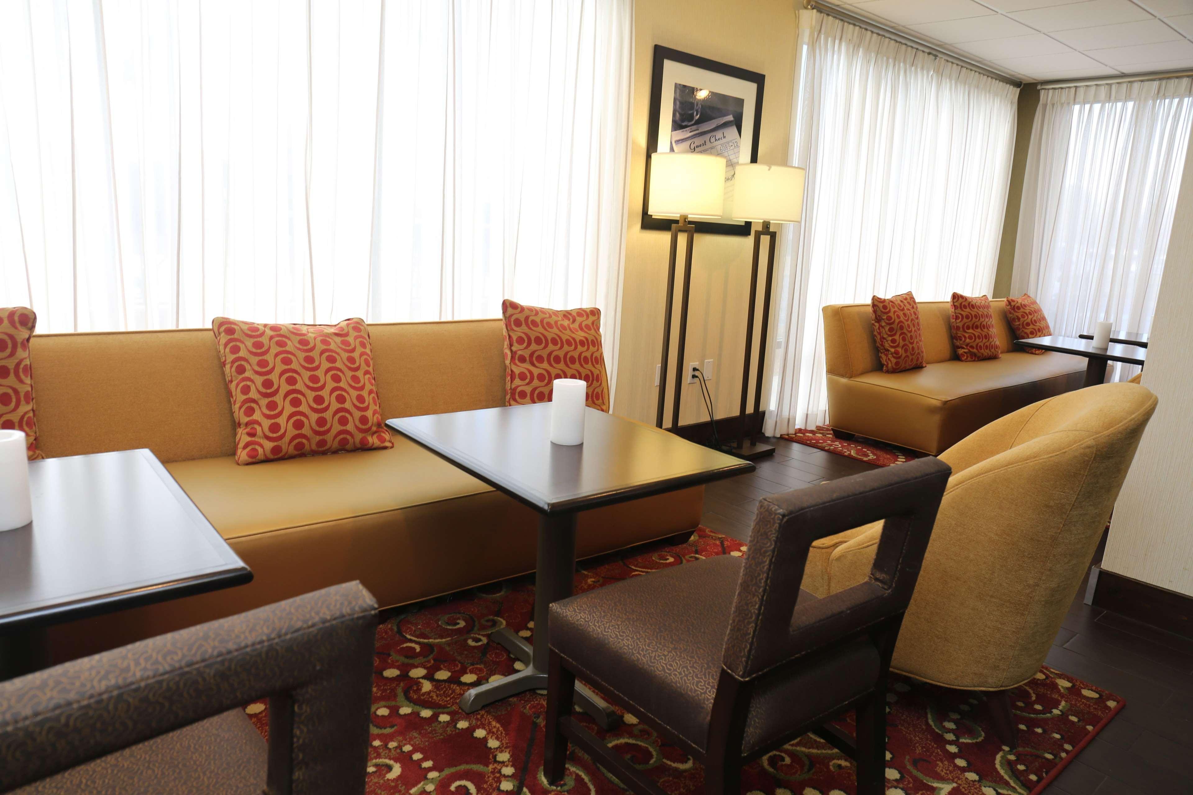 Hampton Inn Самтер Экстерьер фото