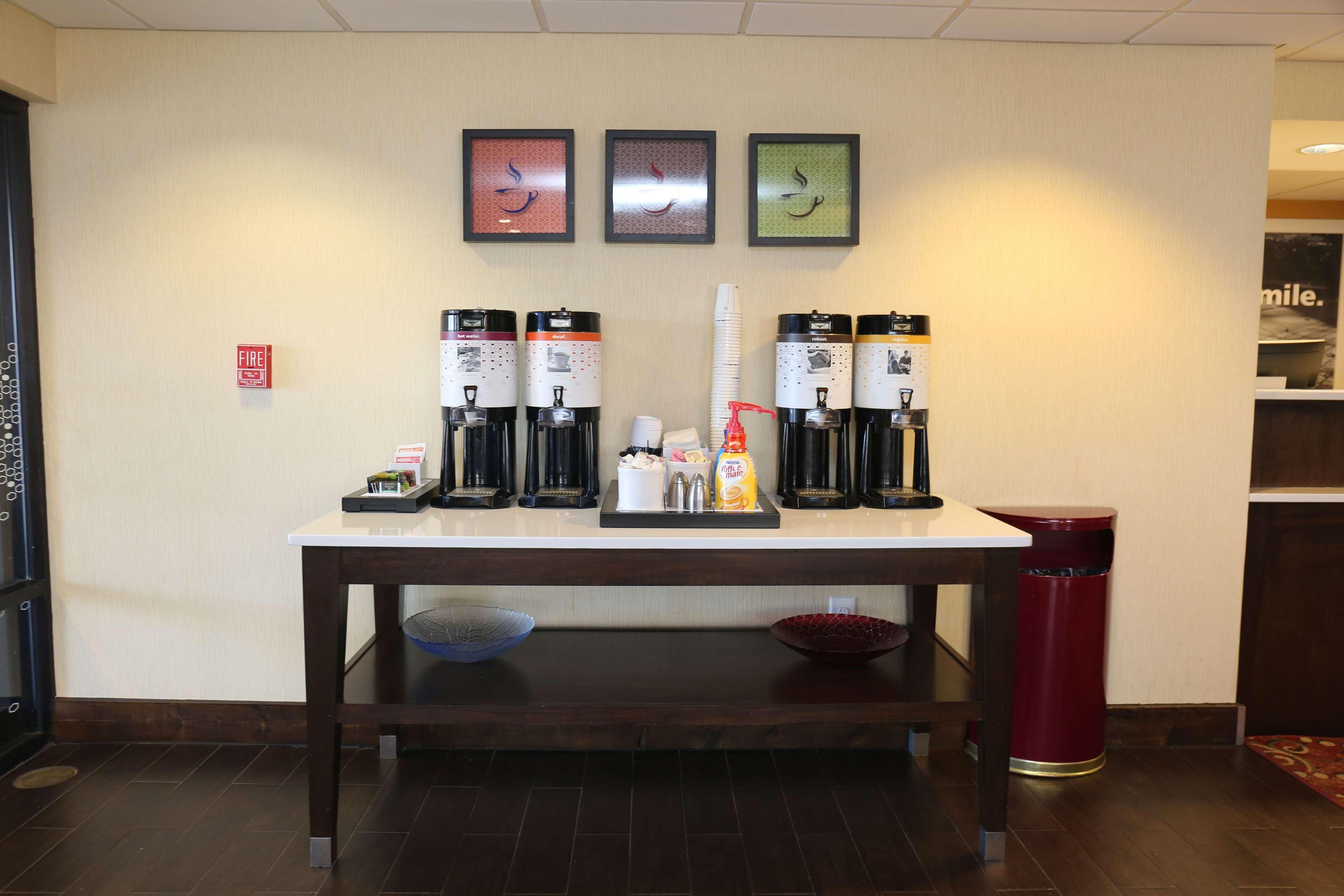 Hampton Inn Самтер Экстерьер фото