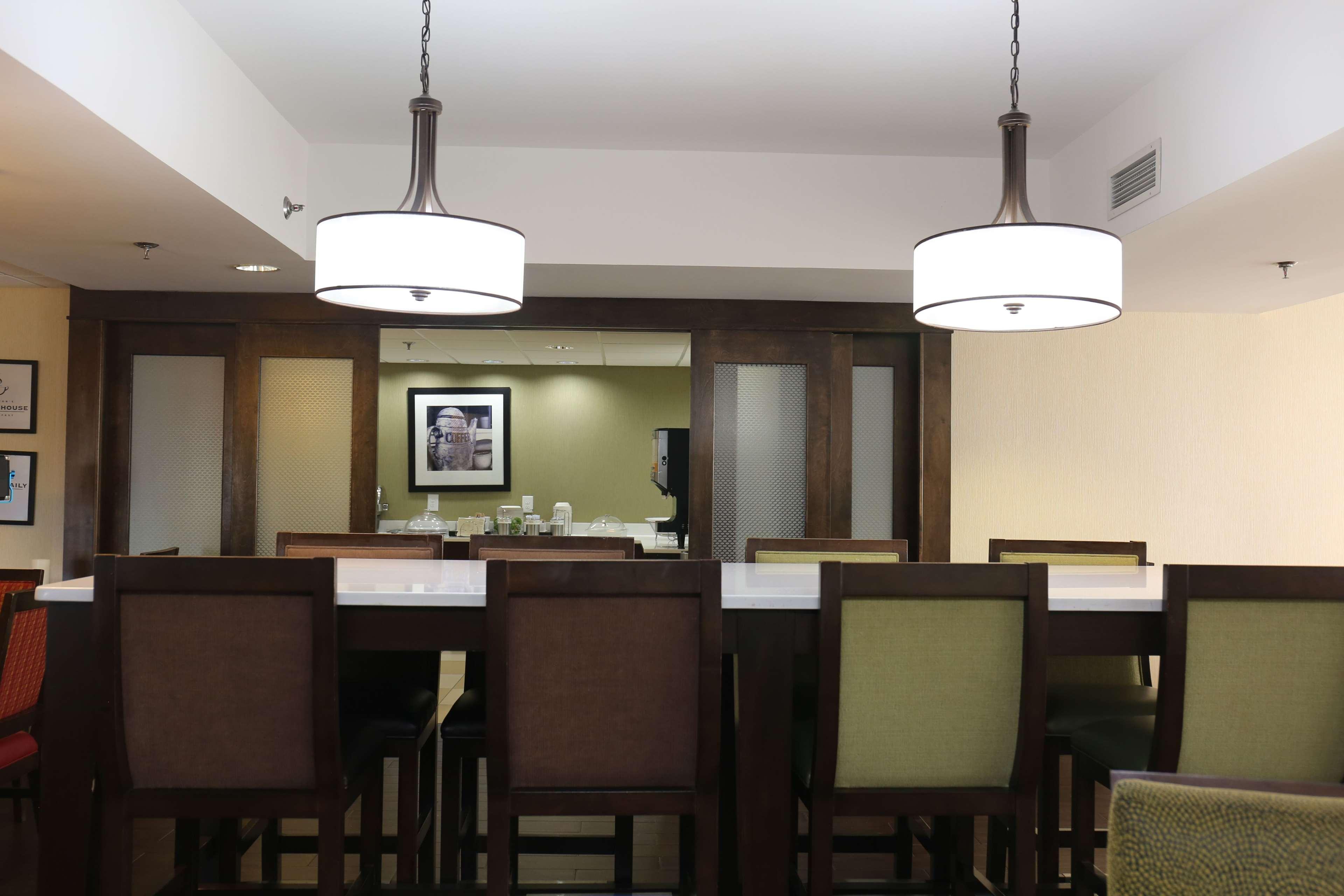 Hampton Inn Самтер Экстерьер фото