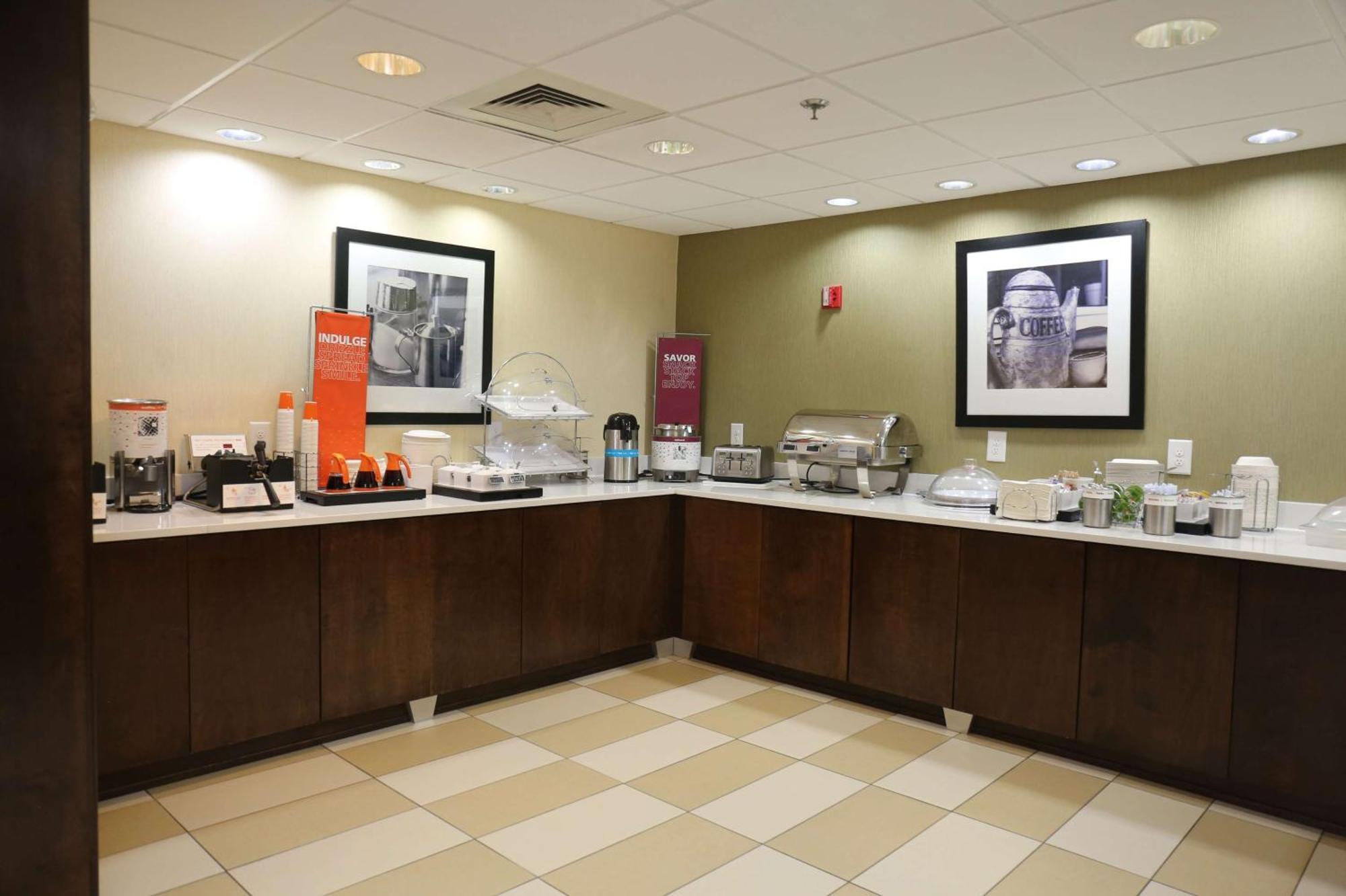 Hampton Inn Самтер Экстерьер фото